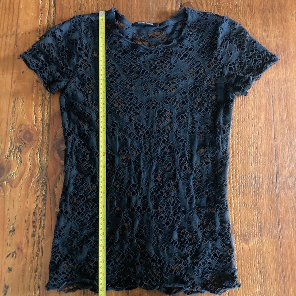 Black Distressed Net Short Sleeve Top by Calvin Rucker - Picture 7 of 10